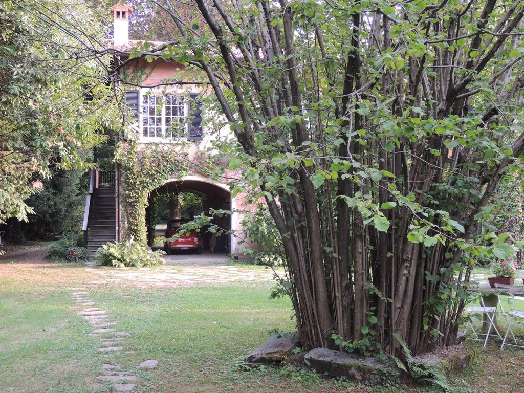 Ferienwohnung Il Faggio Rosso Albiolo Exterior foto